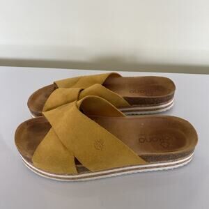 Yokono Shoes Womens Size 8 Yellow Suede Leather Platform Slide Sandals Spain
